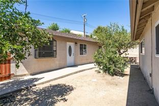 9833 Shoshone Ave - Photo 1 of 1