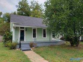 805 Stevens Dr Ne - Photo 1 of 1