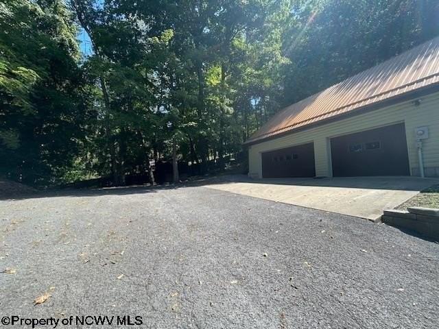 1410 Stewartstown Road - Photo 3 of 26