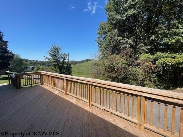 1410 Stewartstown Road - Photo 5 of 26