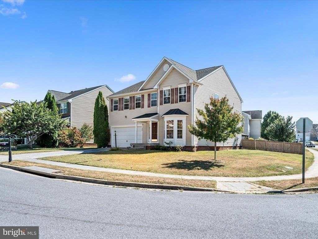 200 Rubens Cir - Photo 5 of 42