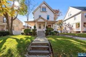 featured image of 23 Donaldson Ave