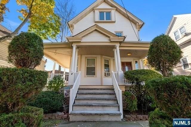 23 Donaldson Ave - Photo 2 of 32