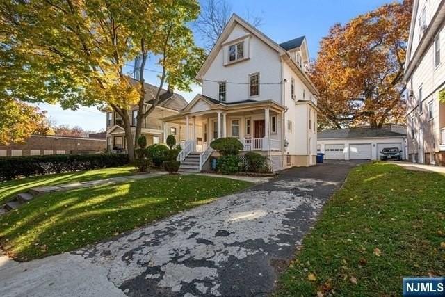 23 Donaldson Ave - Photo 5 of 32