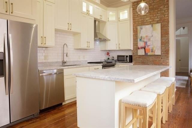 2023 Camp St - Photo 7 of 24