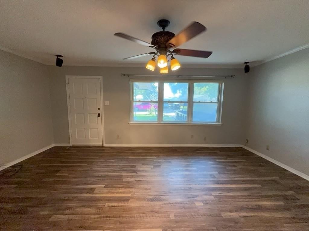 2208 Piedmont St - Photo 3 of 40