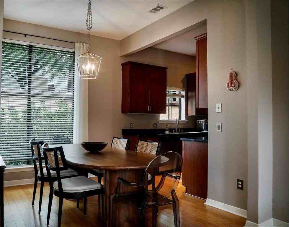 4031 Holland Ave #G - Photo 7 of 19