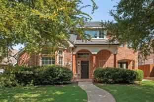 2414 Thorntree Dr - Photo 1 of 1