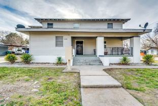 216 S Devine St - Photo 1 of 1