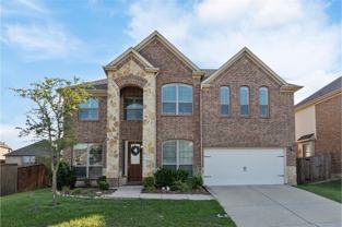 1104 Bentley Dr - Photo 1 of 1