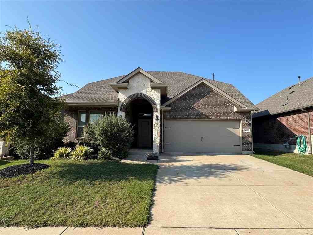 940 Azure Ln - Photo 2 of 26