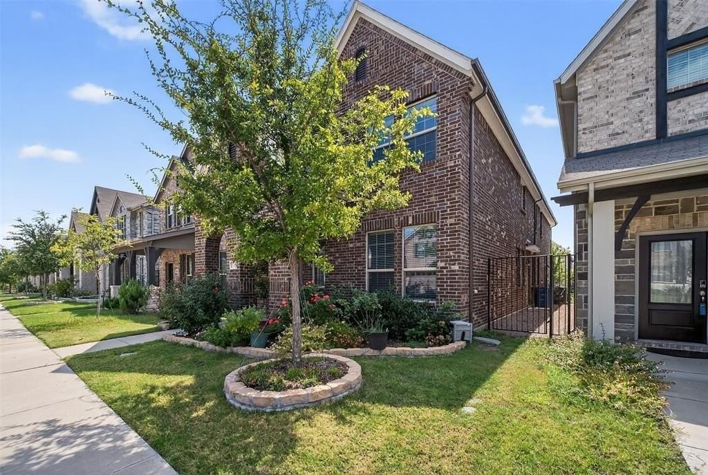 4018 Saddlehorn Way - Photo 2 of 25