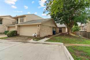 820 Saint Andrews Ct - Photo 1 of 1