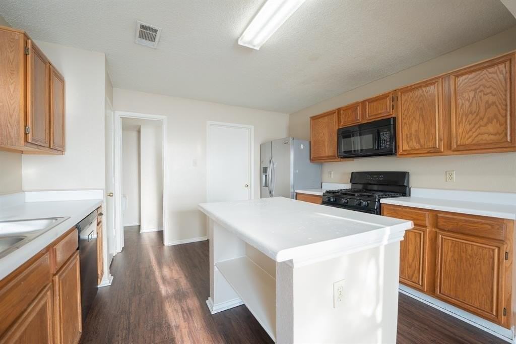 5203 Wolverton Court - Photo 5 of 13