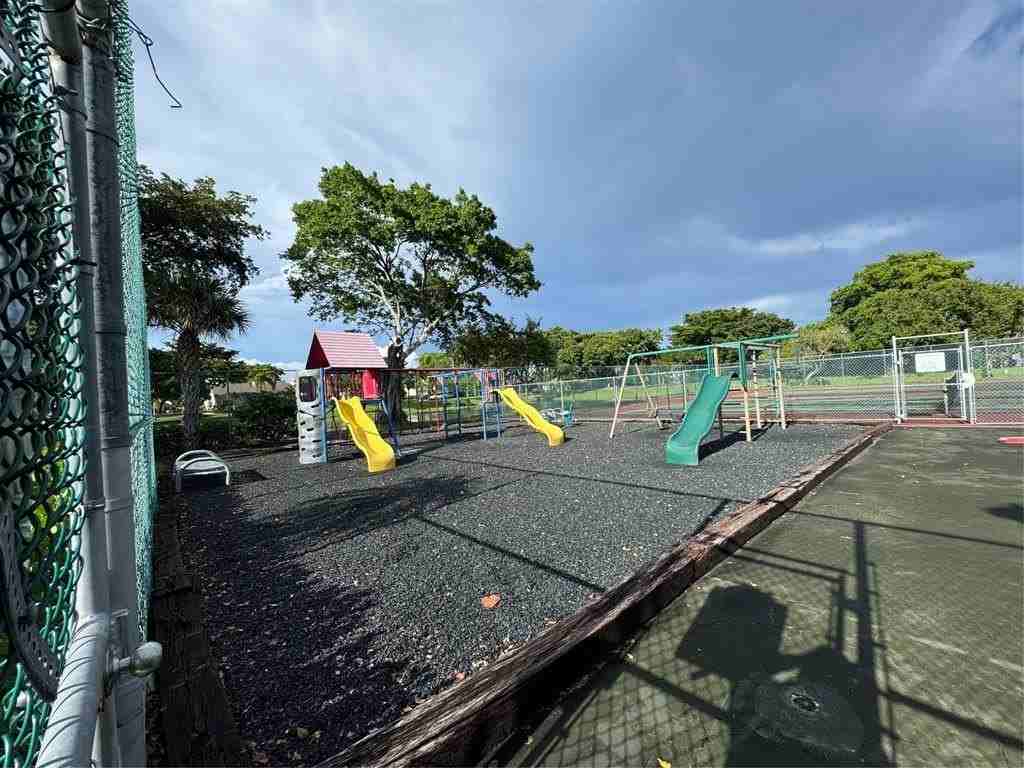 5161 Nw 11th Ln #5161 - Photo 2 of 17