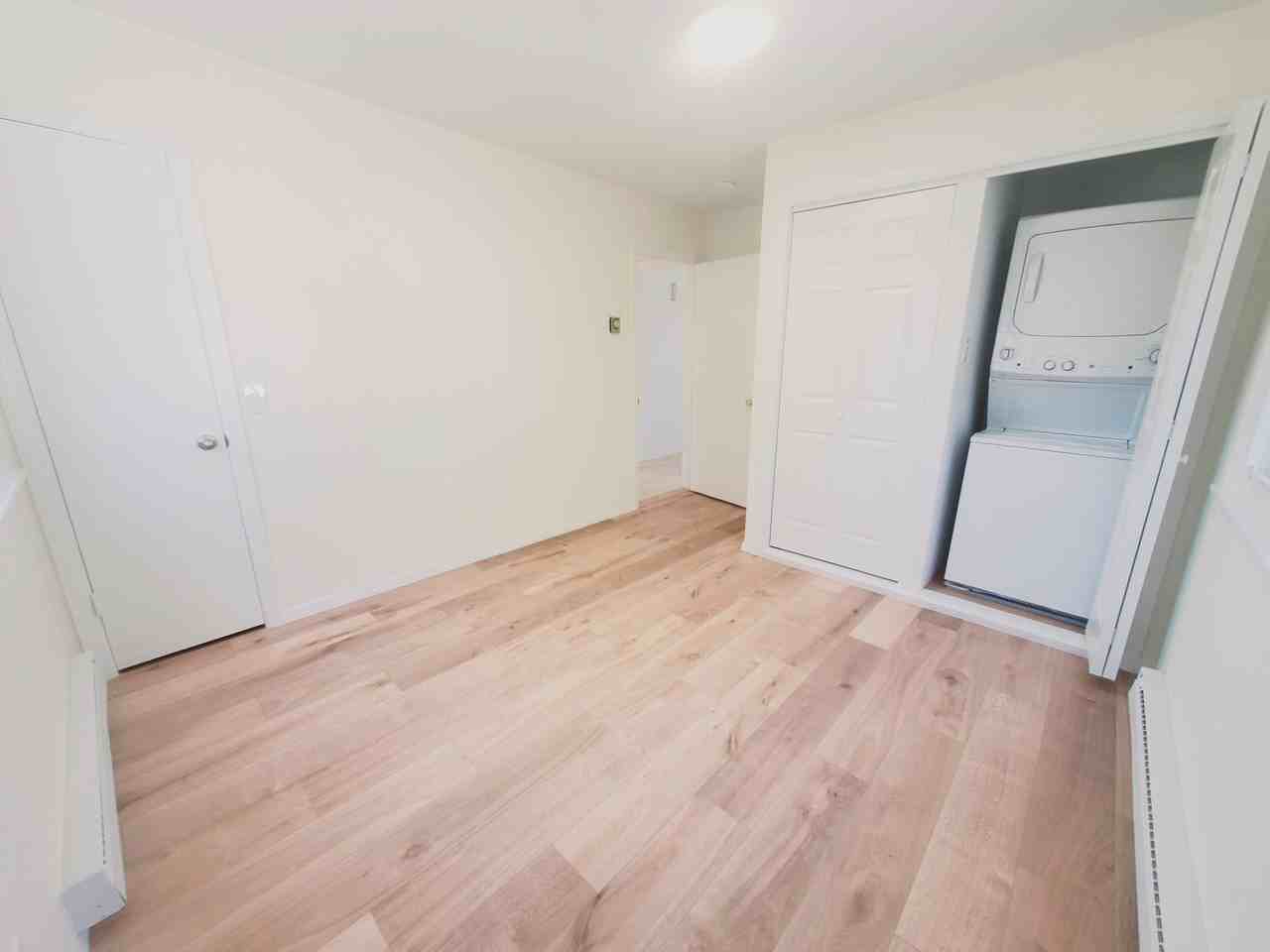 796 Cove Rd #2 - Photo 5 of 8