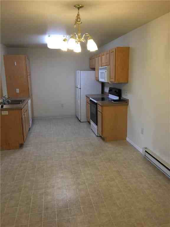 20 E John St Apt 1 #1 - Photo 2 of 9