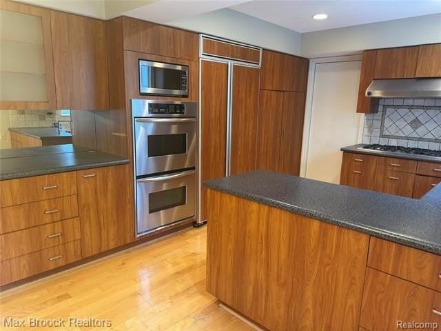 3200 Hartslock Woods Drive - Photo 6 of 18