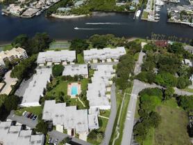 386 Golfview Rd #F - Photo 1 of 1