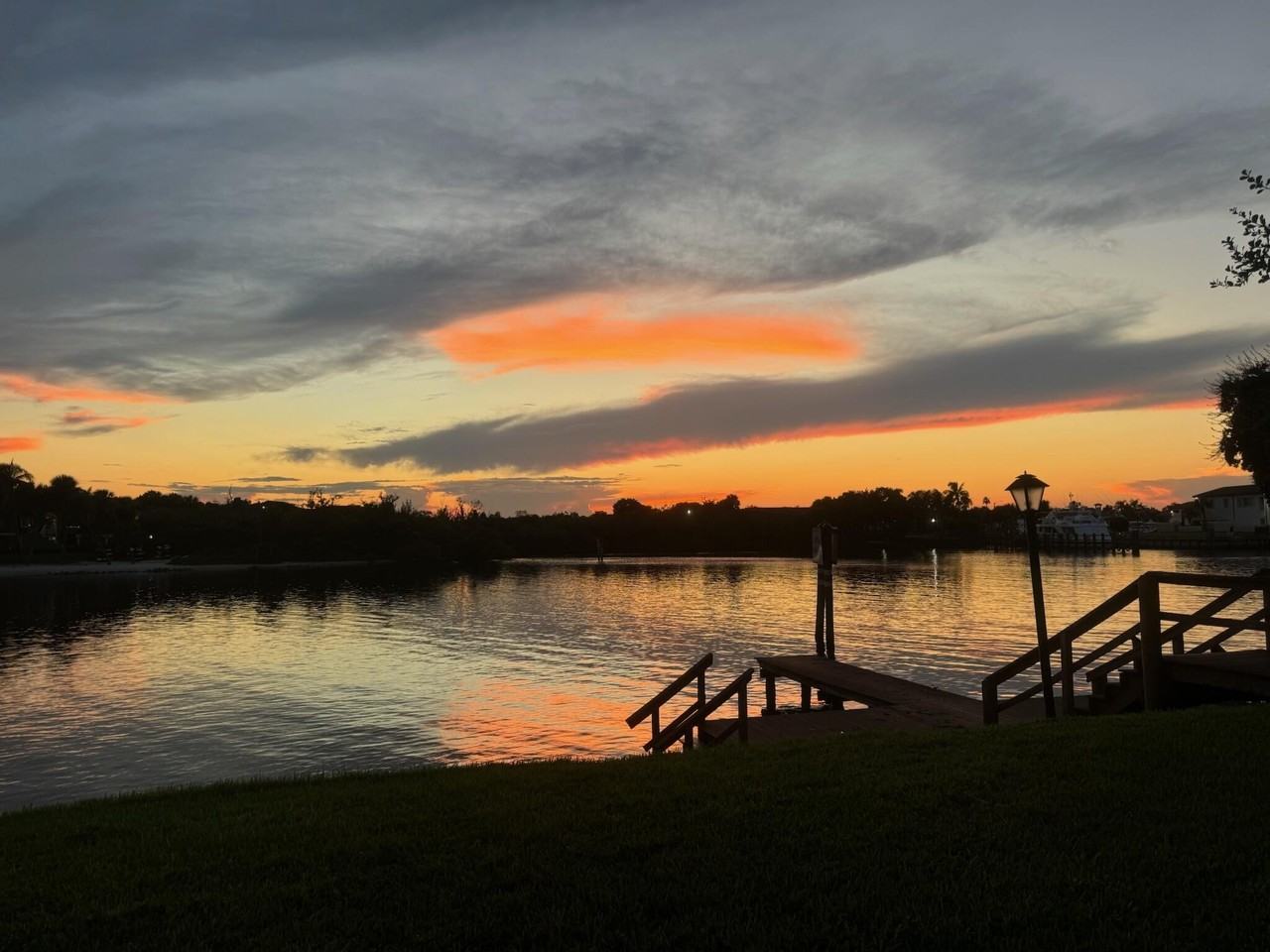 386 Golfview Road #F - Photo 5 of 30