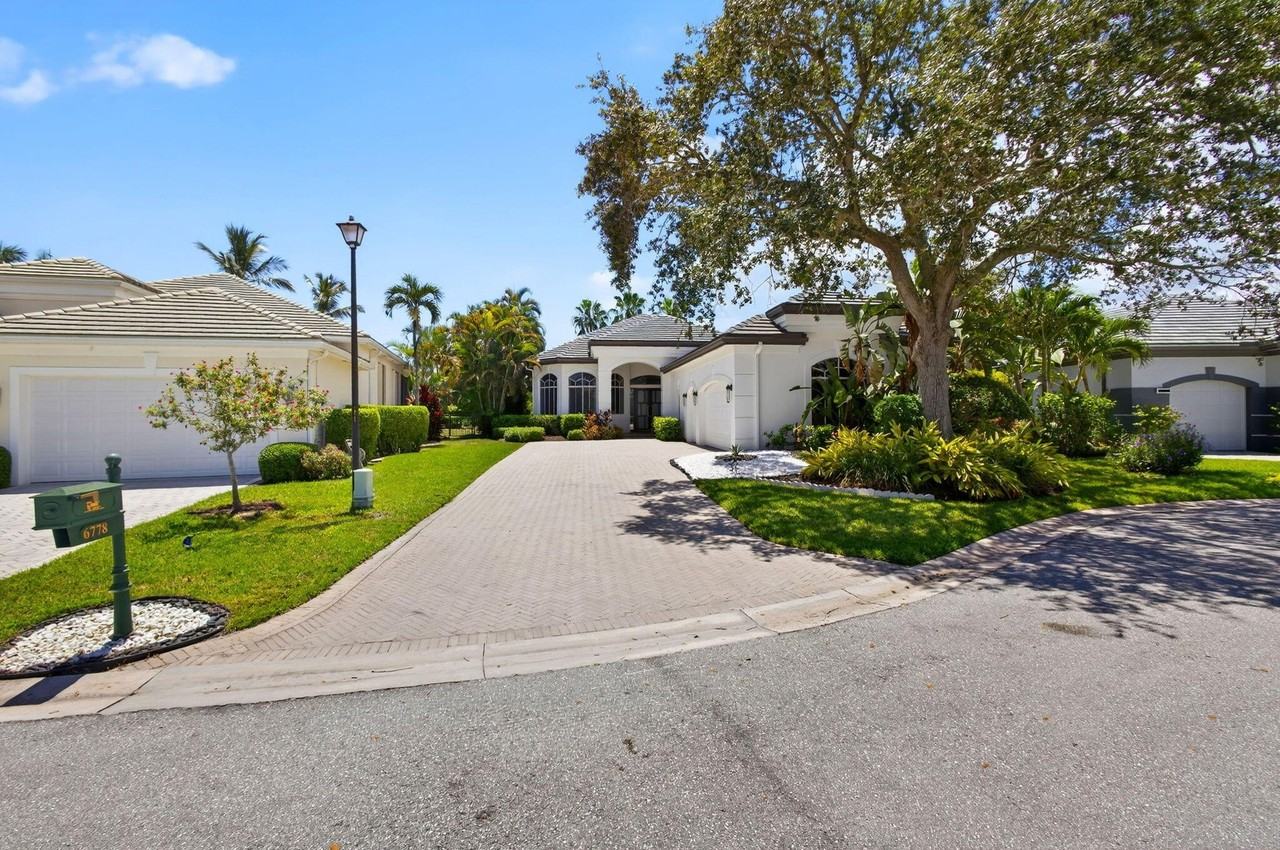 6778 Oakmont Way - Photo 4 of 50