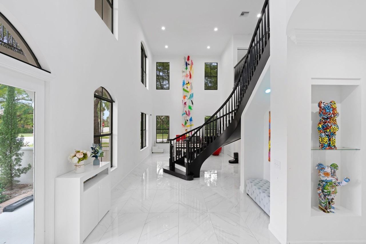 4430 Island Reef Dr - Photo 6 of 34