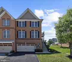 8512 Pine Springs Dr - Photo 1 of 1