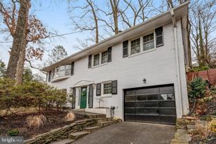 3710 Lorcom Ln - Photo 1 of 1