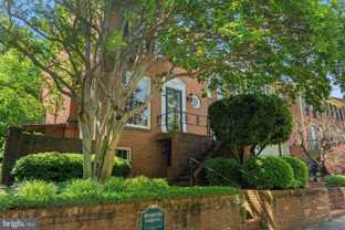 919 S Lee St - Photo 1 of 1