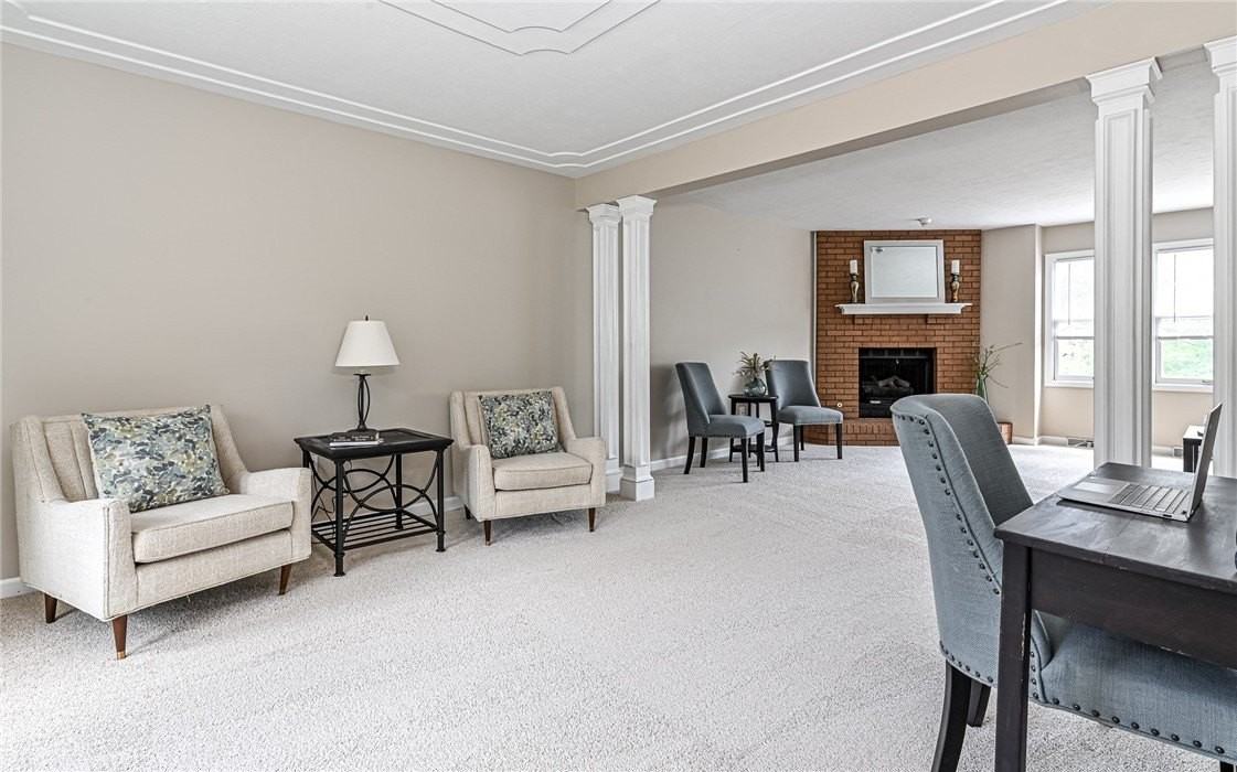 124 Fox Meadow Dr - Photo 5 of 38