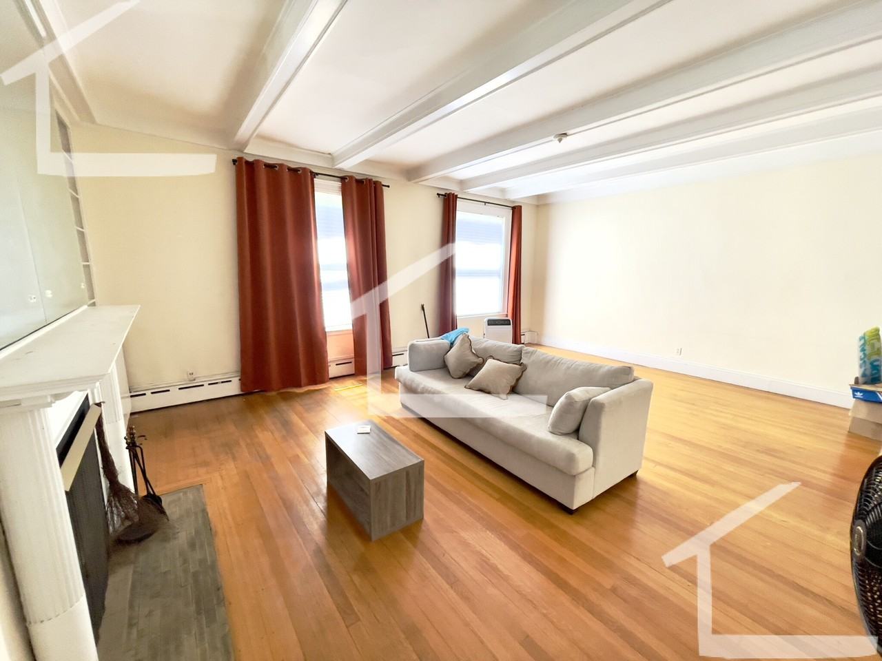 Beacon St #2 - Photo 3 of 24