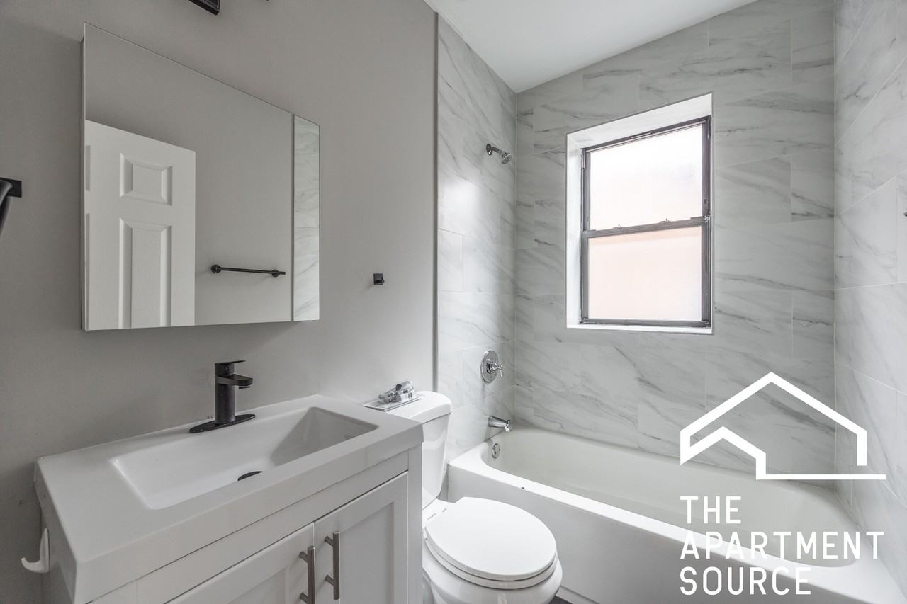 6519 N Newgard Ave #1D - Photo 5 of 11