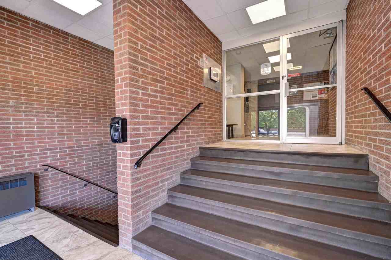 Cooper Tower Apartments - Photo 5 of 25