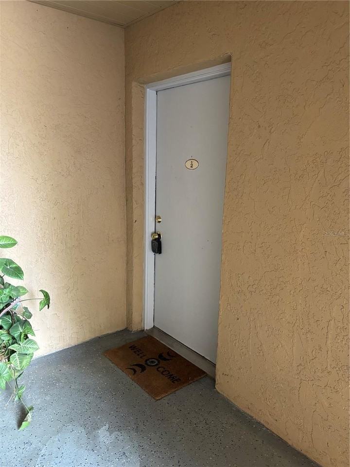 9950 Turf Way - Photo 3 of 22