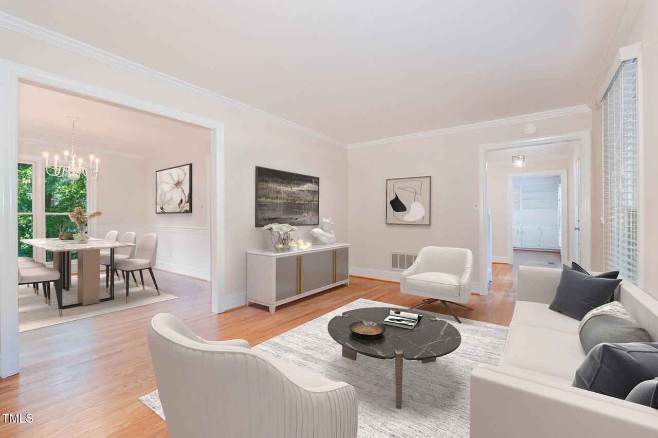 6321 Gainsborough Dr - Photo 3 of 36