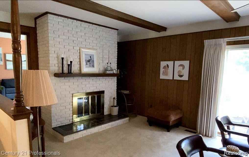 2208 Cumberland Road - Photo 5 of 50