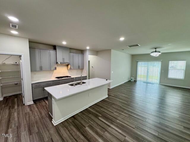 128 Rushmore Ave - Photo 4 of 30