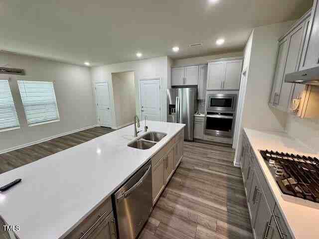 128 Rushmore Ave - Photo 6 of 30