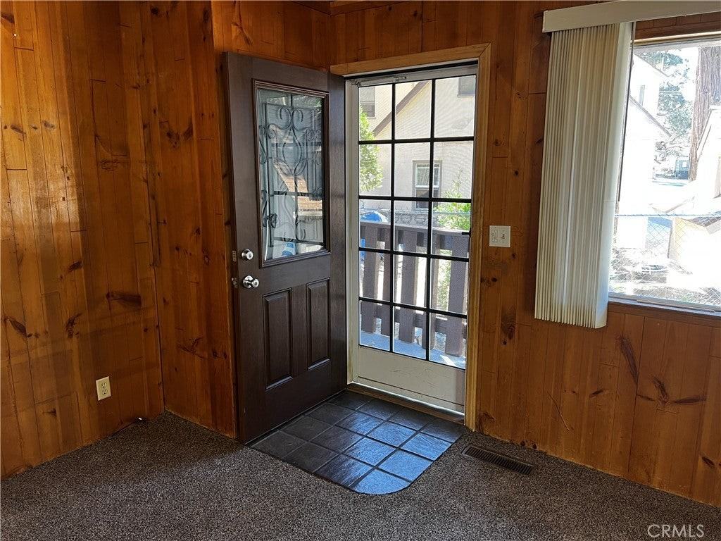 969 Fern Dr - Photo 4 of 32