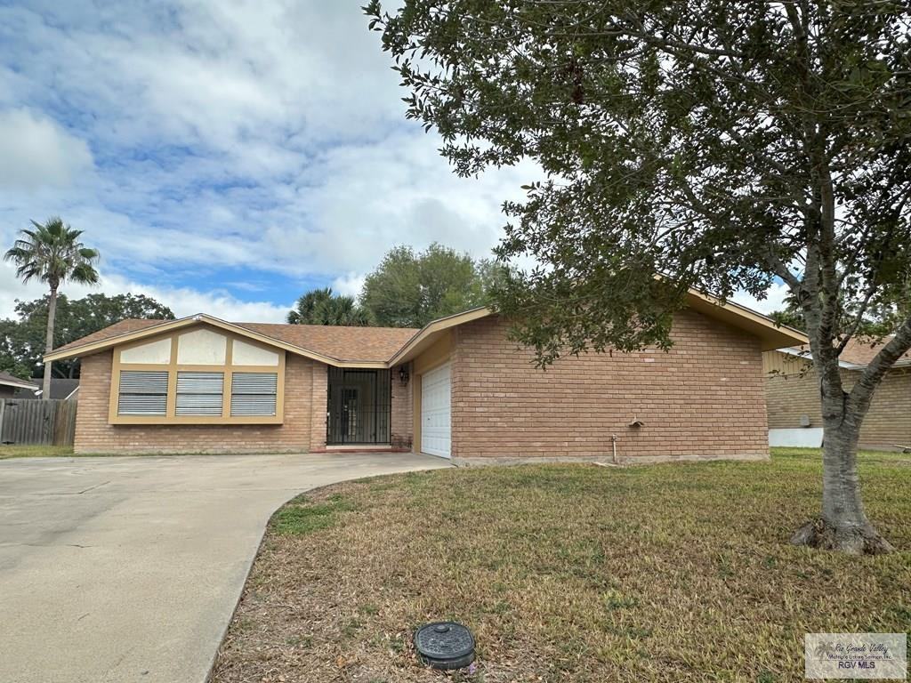 1316 Turtle Creek Drive - Photo 2 of 20