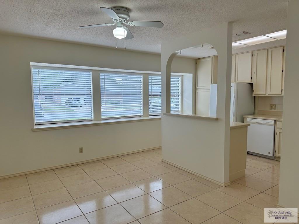 1316 Turtle Creek Drive - Photo 4 of 20