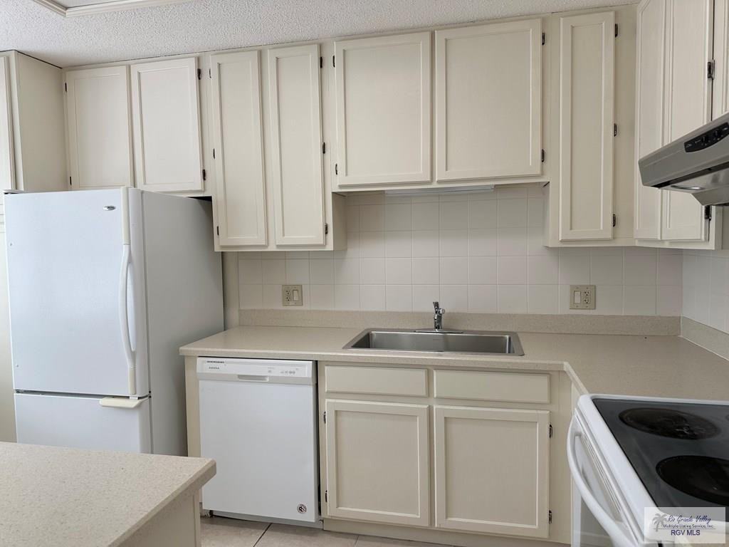 1316 Turtle Creek Drive - Photo 5 of 20