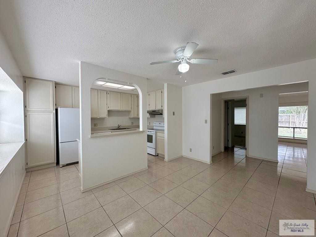 1316 Turtle Creek Drive - Photo 7 of 20