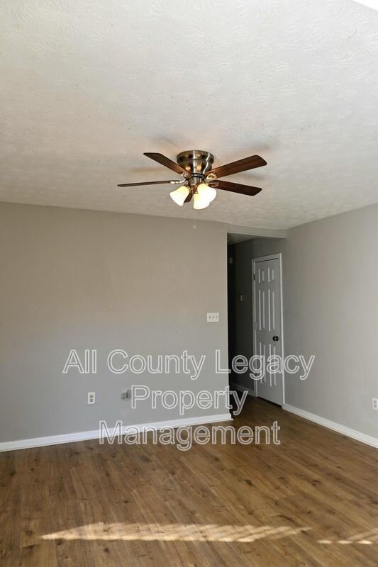 35 Maria Cir - Photo 3 of 9