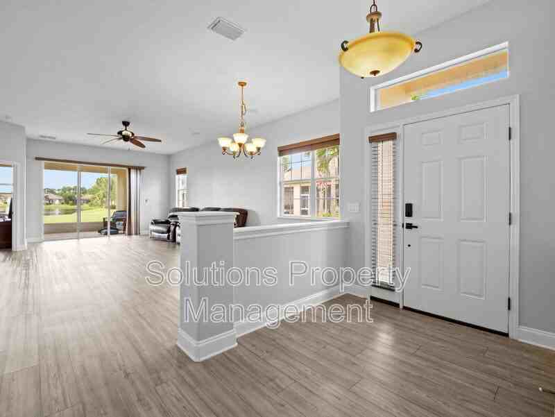 1317 Ballinton Dr - Photo 3 of 27
