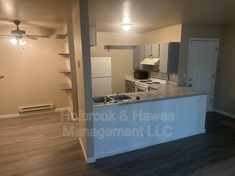 4531 E Boardwalk Dr Bldg X - Photo 7 of 21