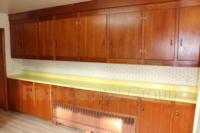 21 Alva St - Photo 7 of 20