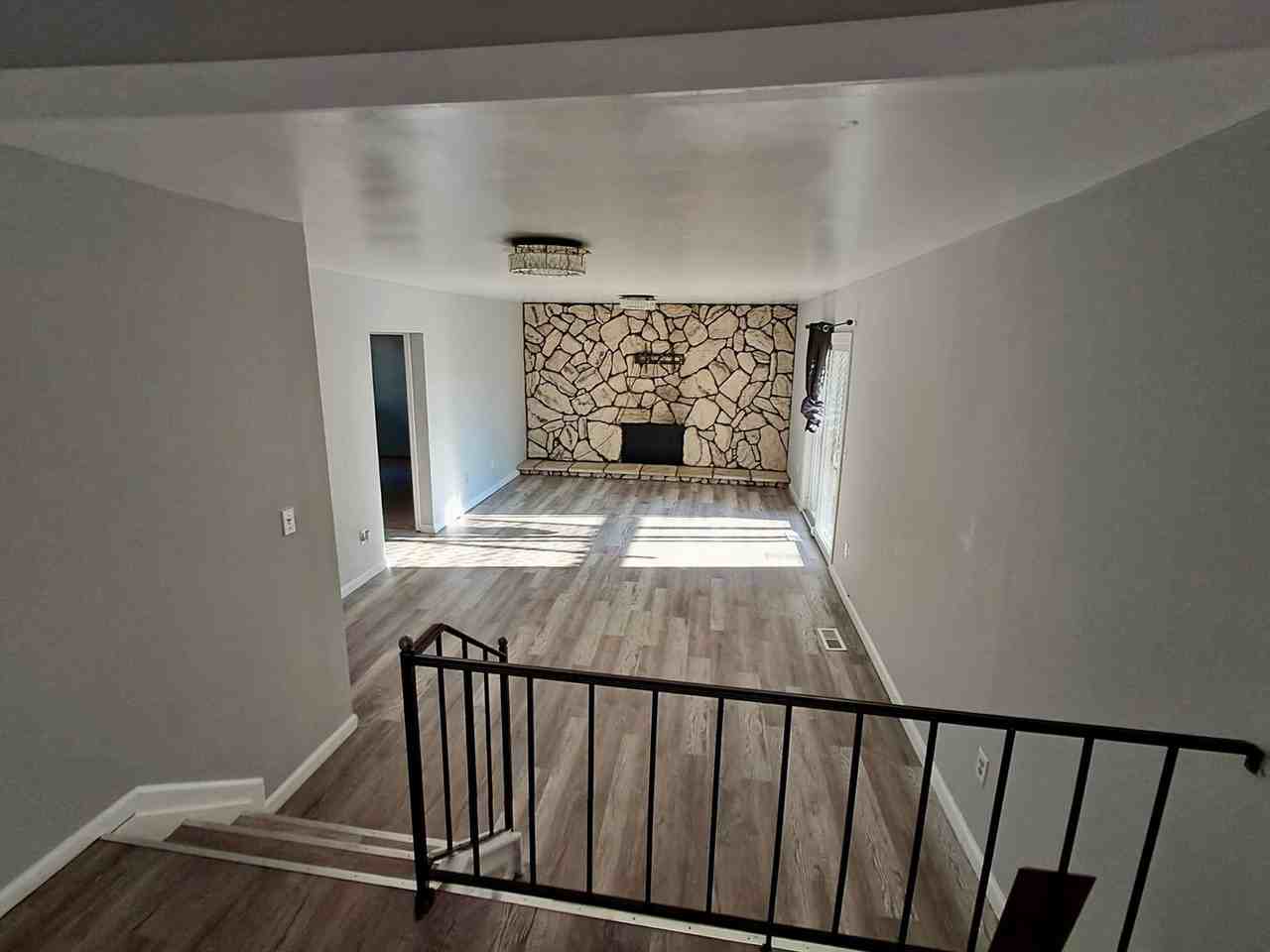 5016 Spring Well Ln - Photo 5 of 16