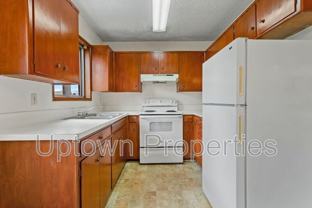 8043 Ne Flanders St - Photo 1 of 1
