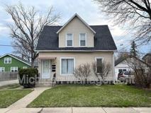 139 E Pearl St #B - Photo 1 of 1